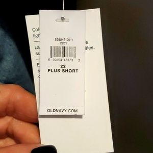 Old Navy Boot cut Sz 22 Short